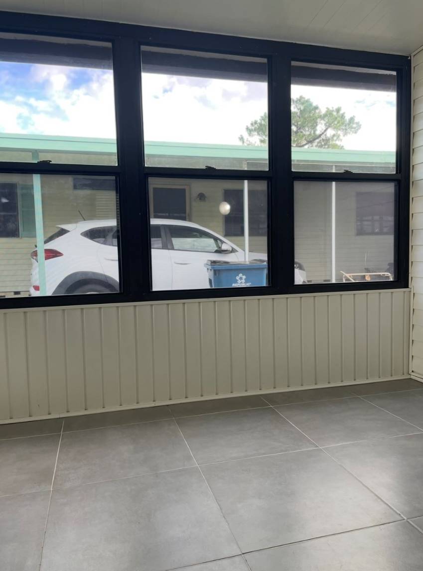 101 Woodside Lane a Winter Haven, FL Mobile or Manufactured Home for Sale